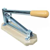 CASCADOR PARTIDOR ALMENDRA Y FRUTOS SECOS COCODRILO