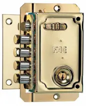 CERRADURA S 90 DERECHA DORADA BOMBILLO 70mm FAC